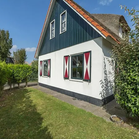Villa Lovely At The Buitenplaats Park *