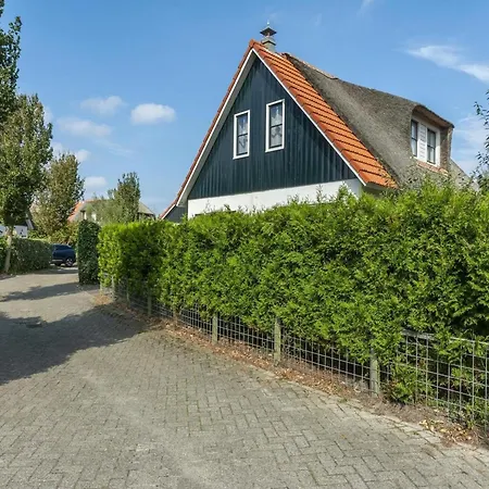 Villa Lovely At The Buitenplaats Park *