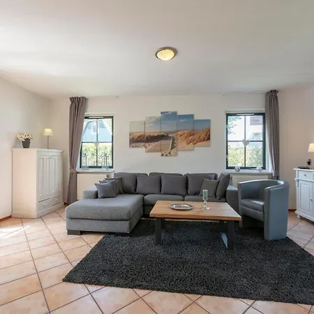 In Near The 别墅 *